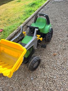 kids tractor