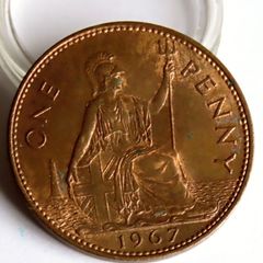 1967 Penny Elizabeth II bronze coin