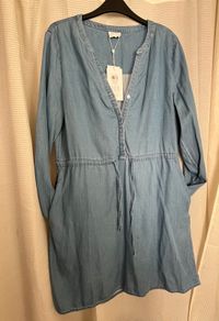 New Villa Denim Dress With Pockets