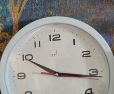Wall clock