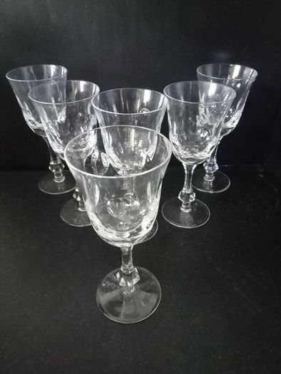 High quality similar to Waterford 24% lead crystal wine glasses