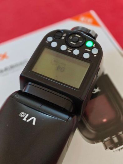 Godox V1 Speedlite flash for Panasonic and Olympus