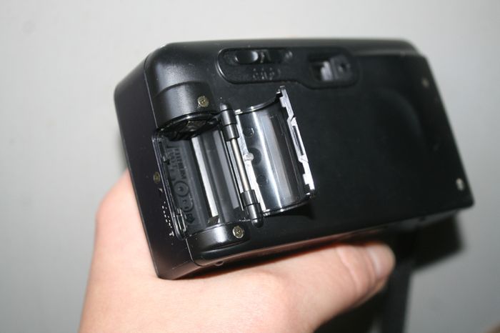 CANON IXUS FF25 APS Film Camera with 25mm lens