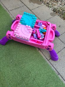 Lego table