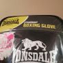 Xmas gift boxing gloves new small to medium Image 3