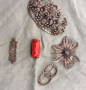 Vintage brooches