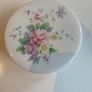 Royal Doulton lidded trinket dish. Image 3