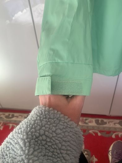 Ladies Raincoat coat. Size 18