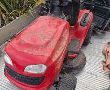 Jonsered ride on mower