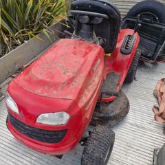 Jonsered ride on mower