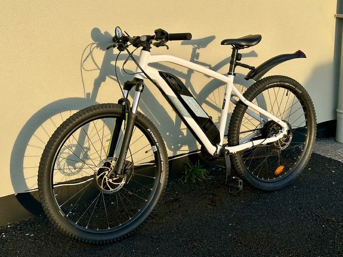 Electric Mountain Bike ROCKRIDER E-ST 100