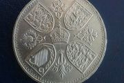 1953 Queen Elizabeth II Coronation Crown Royal Mint 5 Shilling Commemorative Coin