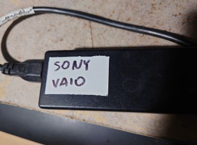 Sony vaio 19.5 v charger