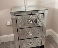 Bedside lockers