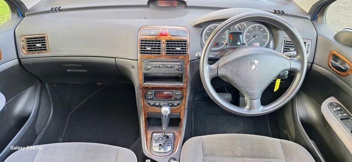 2004 Peugeot 307