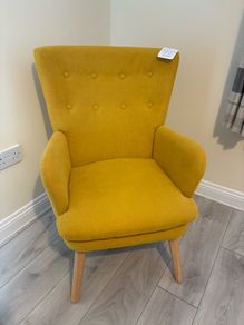 Arm chair
