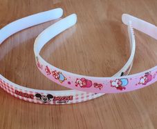 New - 2 Lovely Hair Bands