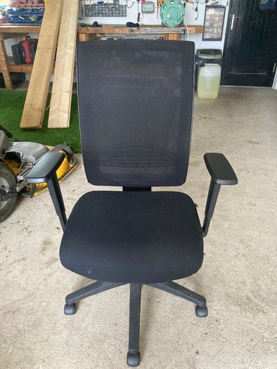 Office chair