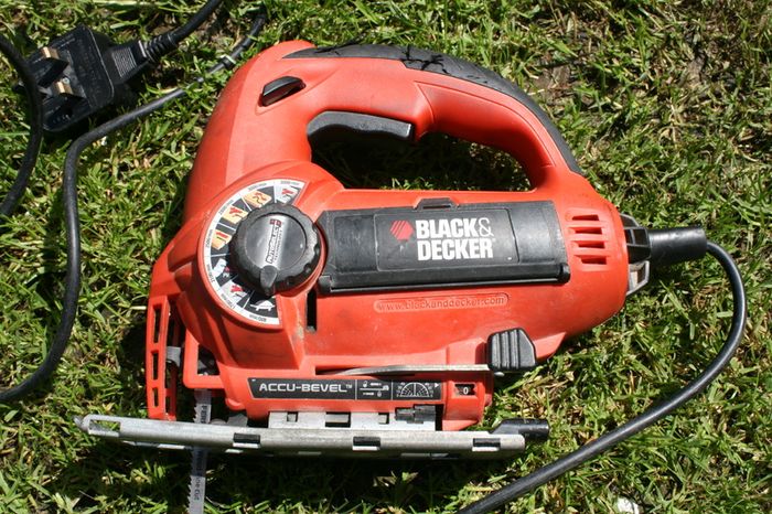 Black & Decker KS800S 520W 70MM Max 800-3000/min