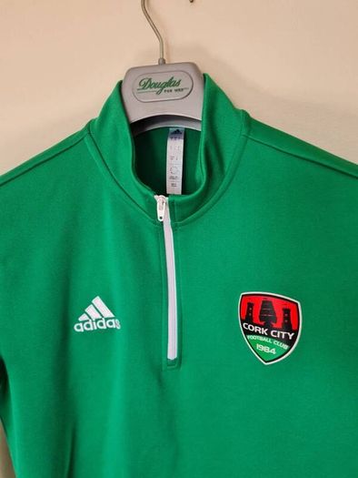 Adidas cork City quarter zip top Size small Ptp 19" in excellent condition