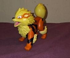 Pokemon Arcanine Figure
