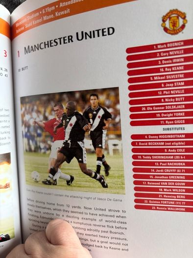 Manchester United Official Yearbook 2000