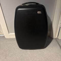 Black cabin bag / cabin suitcase