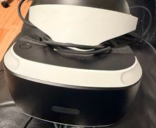 PSVR First Generation & Astrobot Game