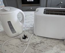 kettle and toaster
