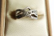 Vintage 925 Sterling Silver Crossover Ring with Stone Setting size M - 5,1g