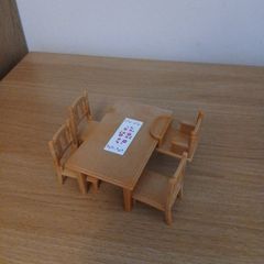 Sylvanian dining table