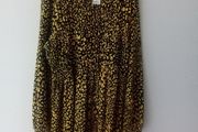 Lady's dress size large..new with tags
