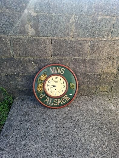 Alsace country corner clock