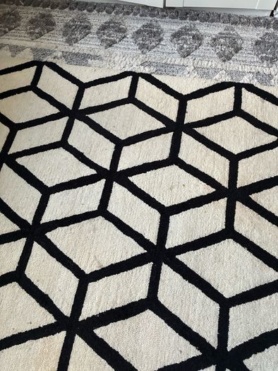 100% wool rug