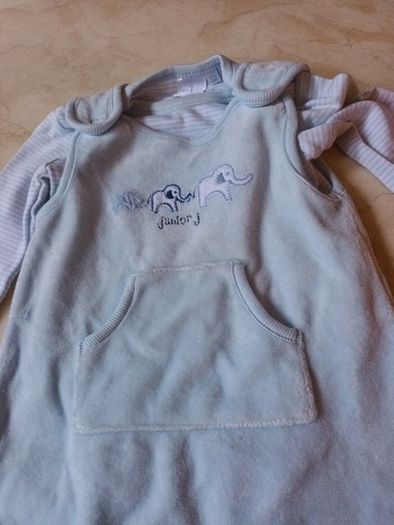 Jasper  Conran  All-In-One & Matching  Bodysuit ( Long Sleeved ).  Age -3- 6  months.  NEW.