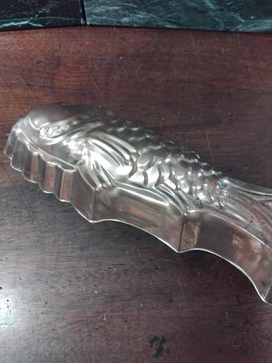 antique copper mold