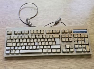 Vintage Model 5140 keyboard with 5 pin DIN connector