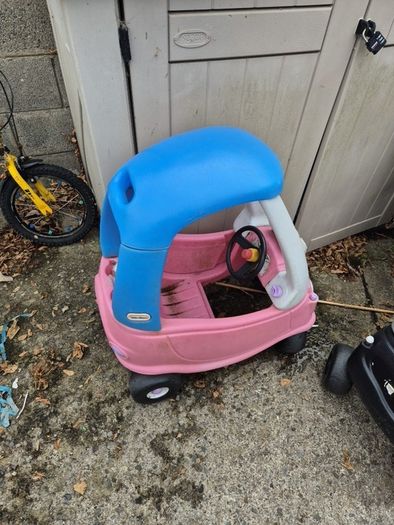 Outdoor cars
