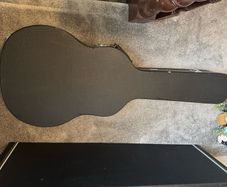 Acoustic guitar hard case