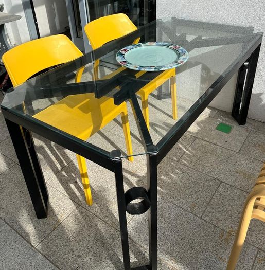 Alfrank metal and glazed dining table, black steel with safety glass tabletop