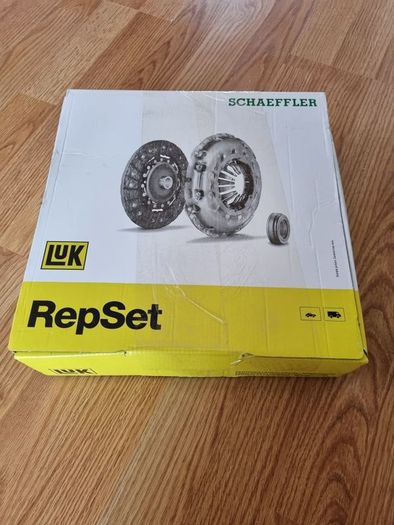 Ford Mazda Luk Clutch Kit 2 Bnib