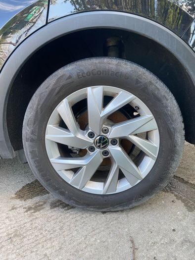 2022 Volkswagen Tiguan Breaking For Parts