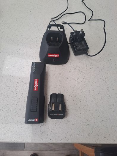 Heiniger Saphir Basic Professional Dog Grooming Clipper