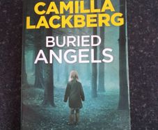 Buried Angels - Camilla Lackberg