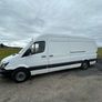 cargo van Image 3