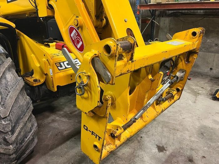 Jcb Q fit Hitch