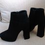Black NEW LOOK platform  ankle boots, excellent condition Image 4