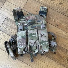 Airsoft conquerer plate carrier