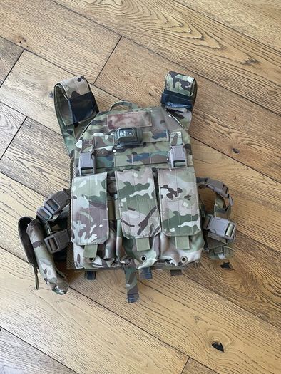 Airsoft conquerer plate carrier