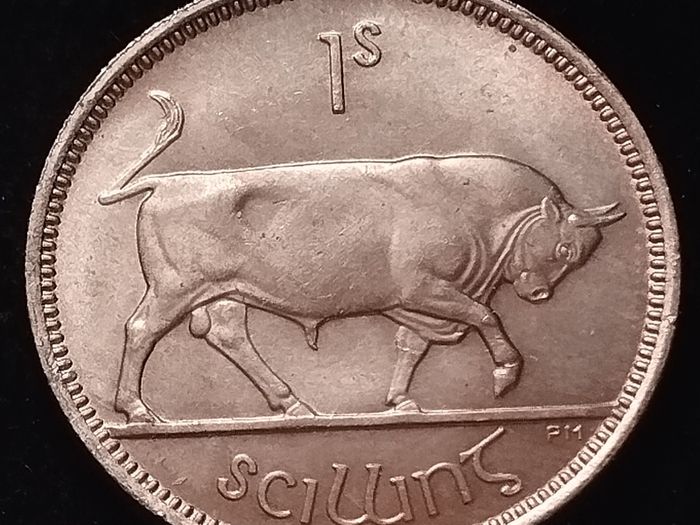 #626 - Ireland - 1955 - Shilling - KM.14a